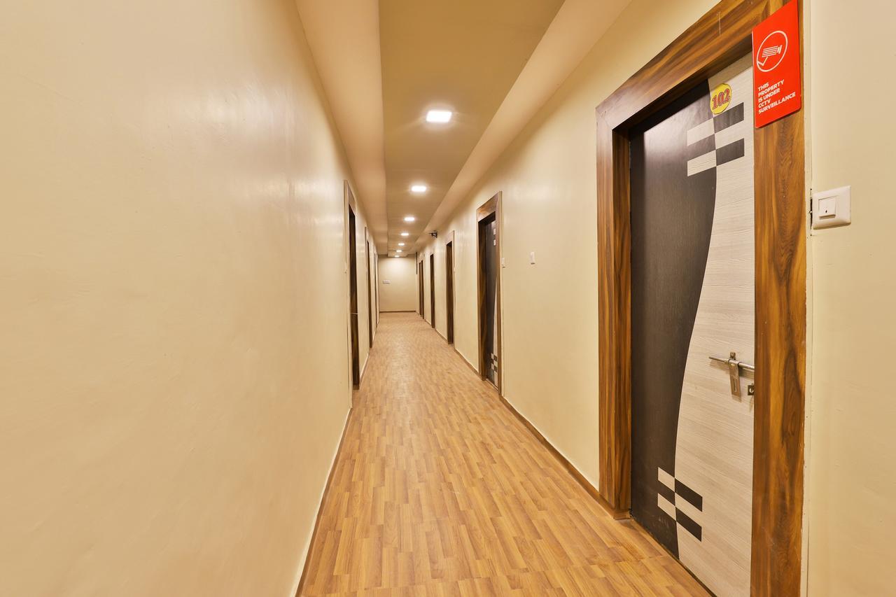 Oyo 11427 Hotel Kalyan Ahmedabad Buitenkant foto