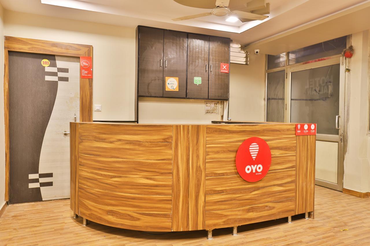 Oyo 11427 Hotel Kalyan Ahmedabad Buitenkant foto